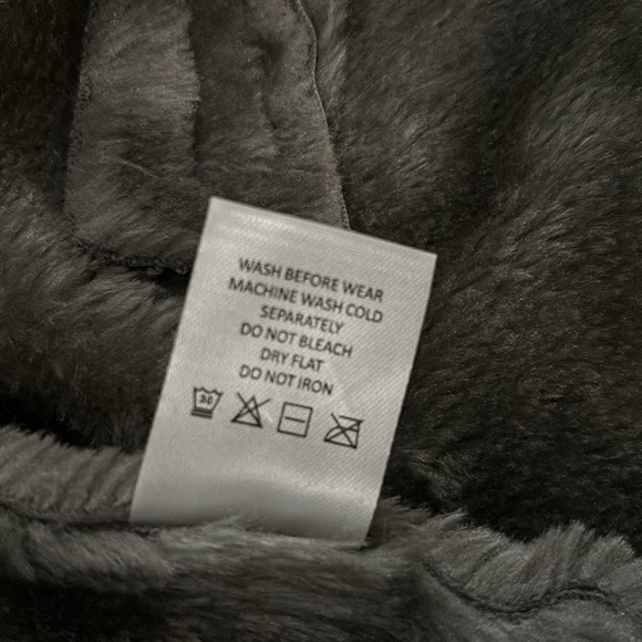 Nina Leonard gray size SM. Aviator Suede fur inside jacket NWOT - Picture 11 of 11